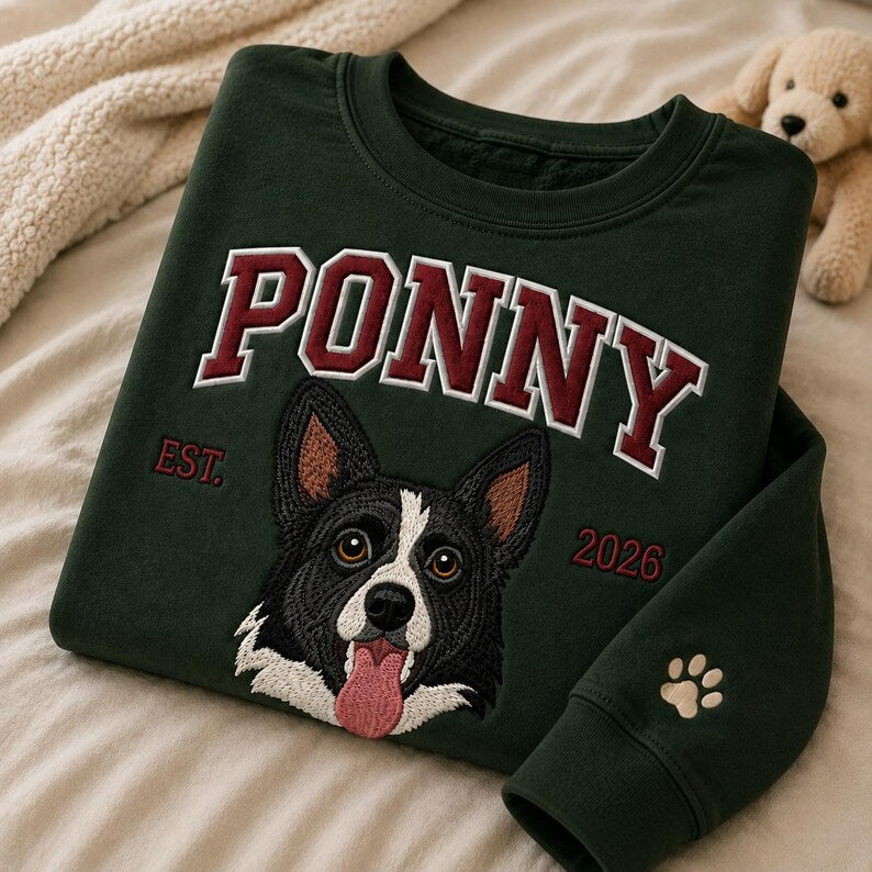 Green Pinny Boston terrier portrait sweatshirt with paw sleeve